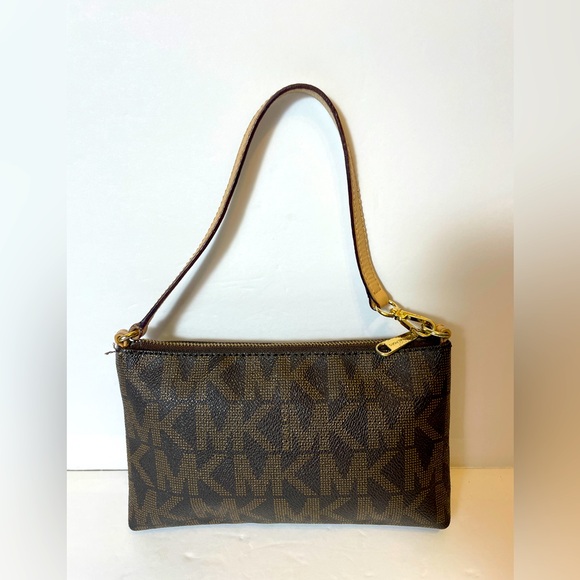 Michael Kors Zip Around Mini  purse Wristlet Clutch Brown Gold Logo Signature MK - Picture 2 of 14